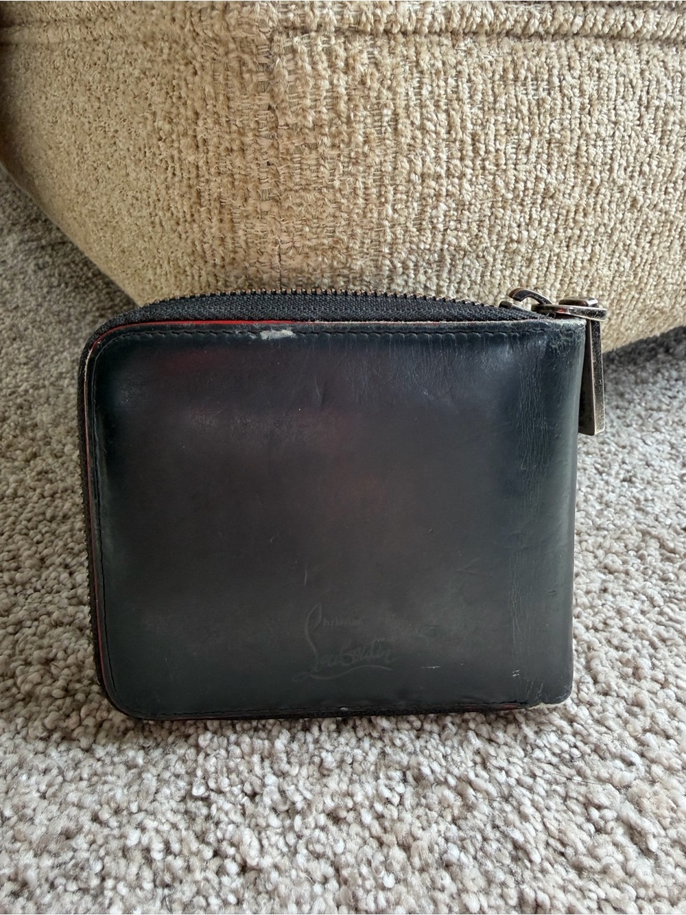 Christian Louboutin Paros Spiked Leather Zip Wallet Black Red - Picture 2 of 7